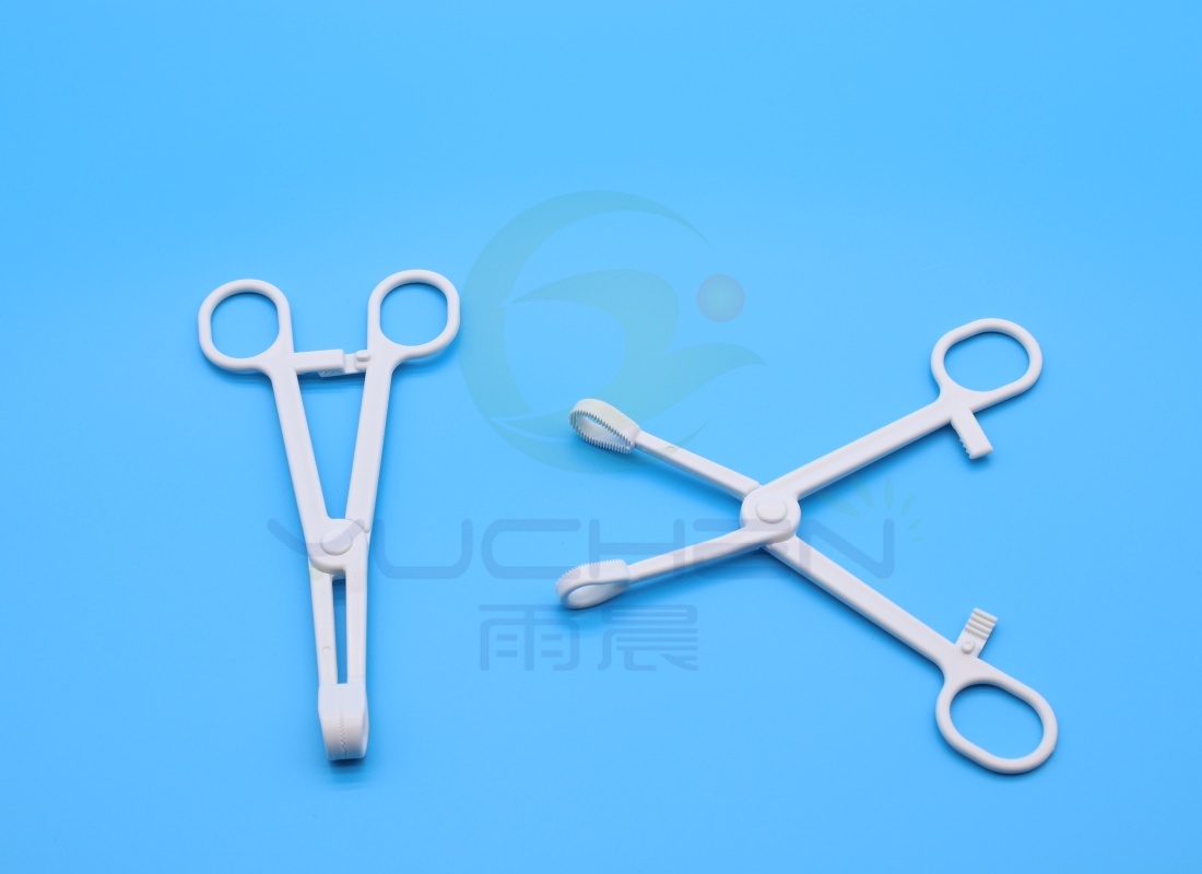 Forcep/Disposable plastic tweezer for surgical procedure - YuChen